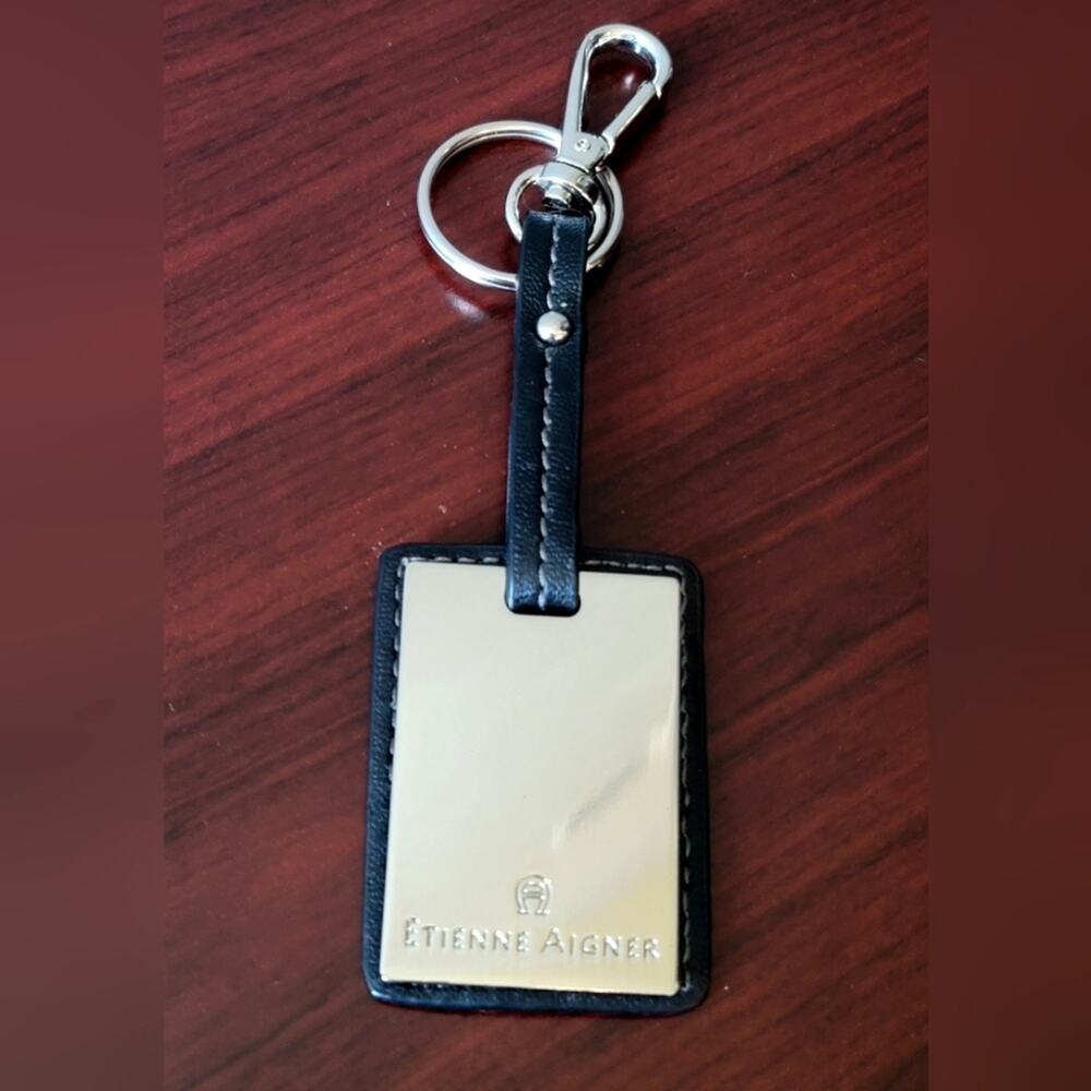 Etienne Aigner Purse Clip with Key Ring‎